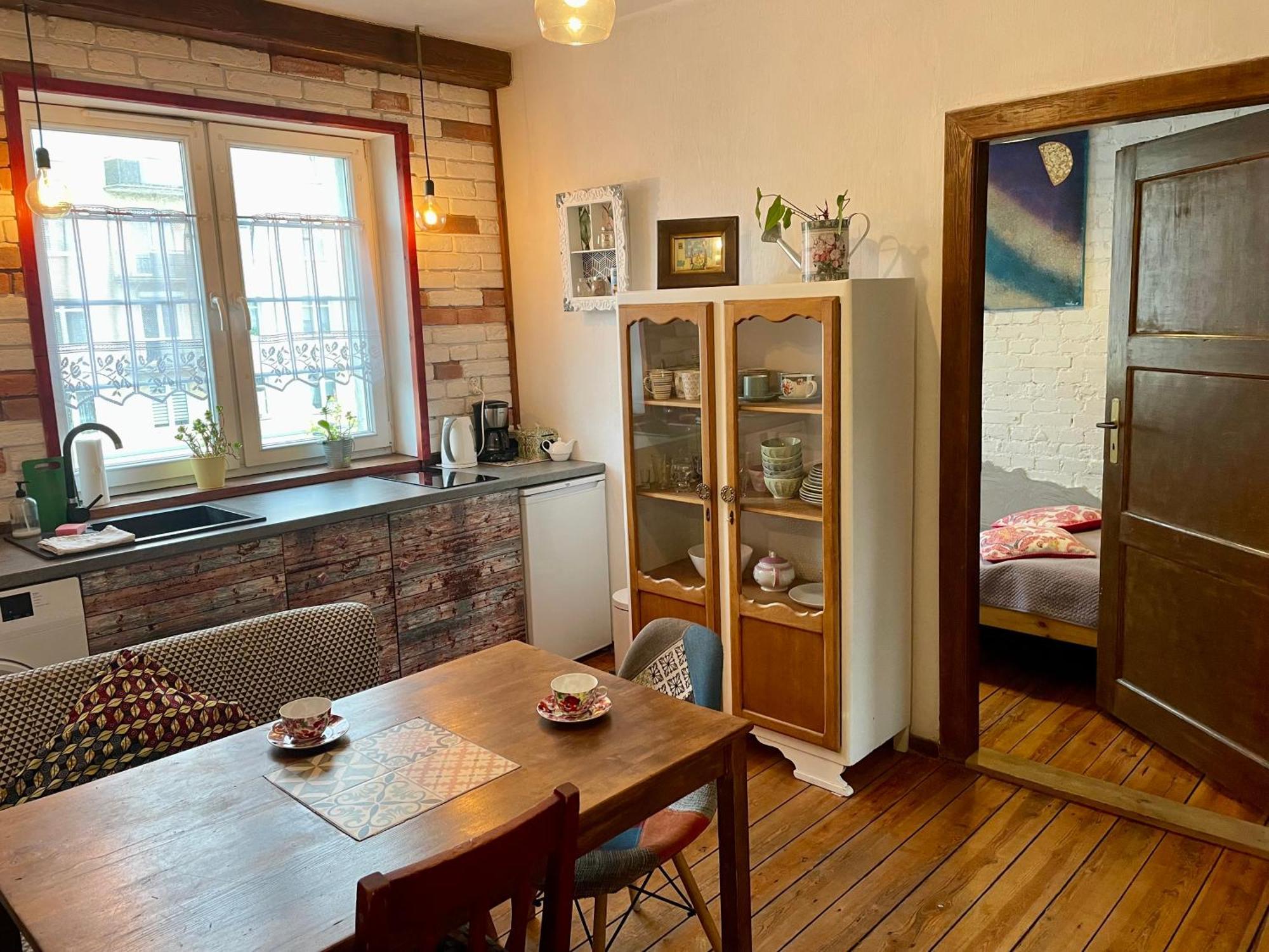 Apartament Do Zobaczenia Olsztyn Miejsce Nieidealne Exteriör bild