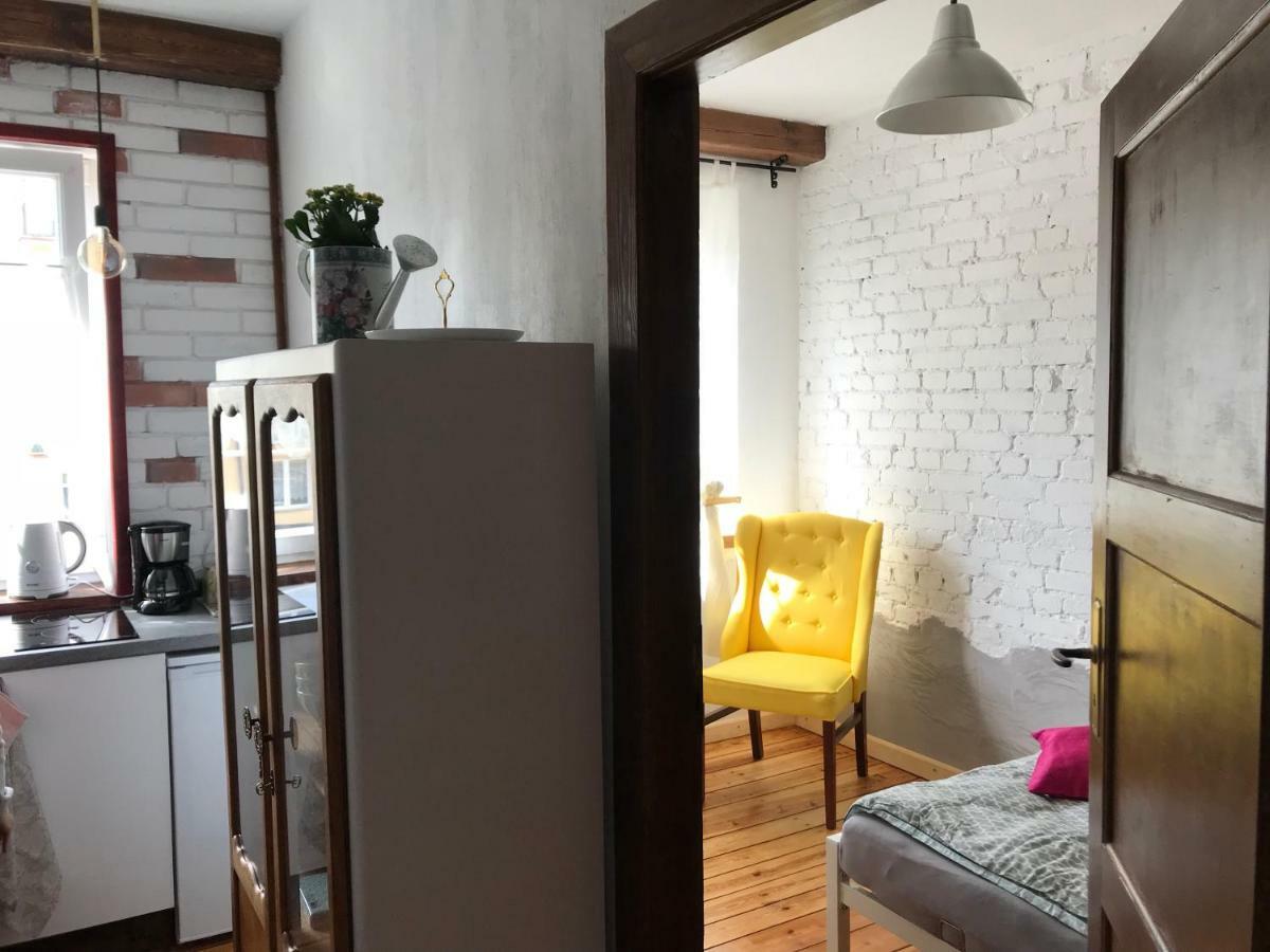 Apartament Do Zobaczenia Olsztyn Miejsce Nieidealne Exteriör bild